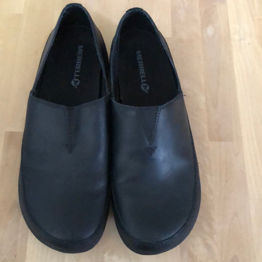 Merrell women’s Femmes Black leather sz 8.5